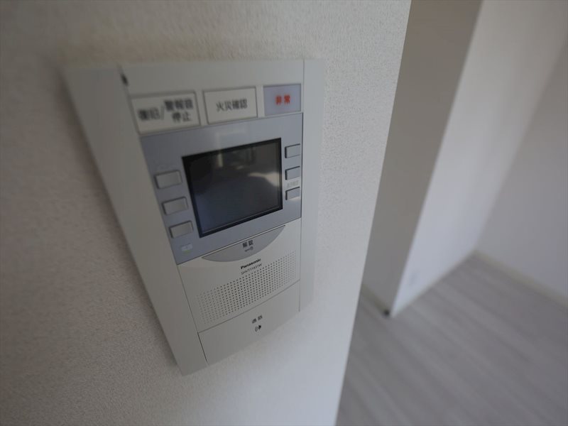セキュリティ　TVモニター付インターホン