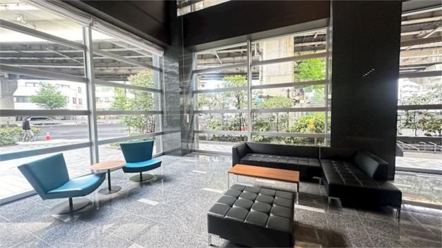 ロビー　日々の疲れを癒すお風呂付です