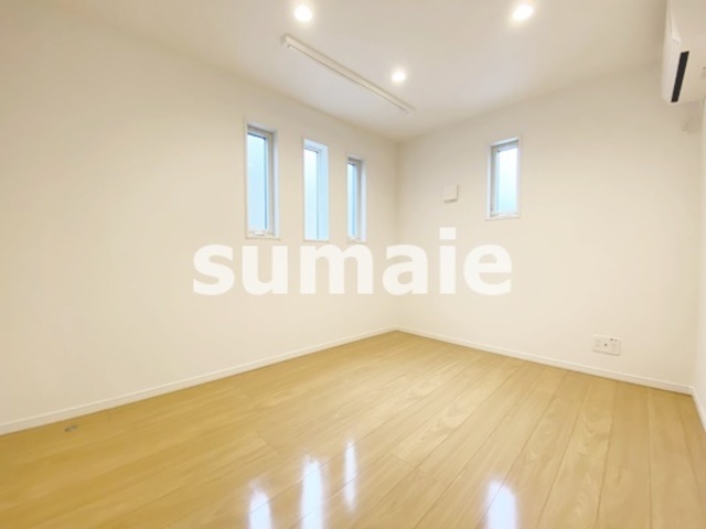 居室・リビング　角部屋です！