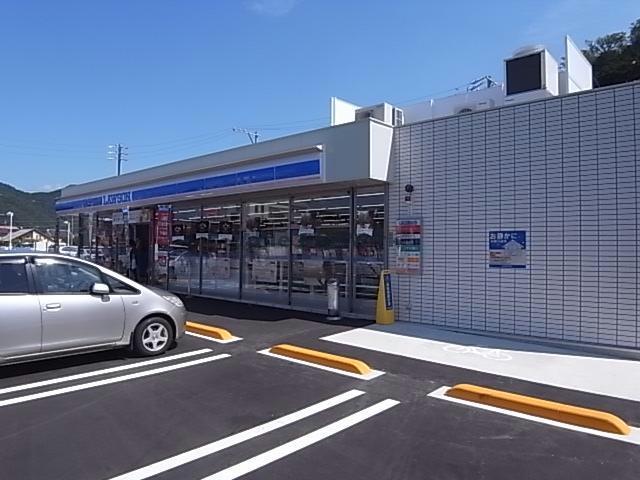 コンビニ　ローソン岐阜岩崎店（コンビニ）まで947m