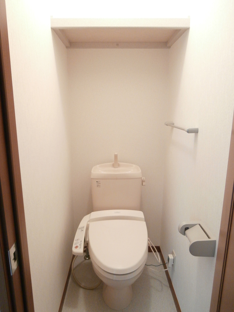 トイレ　別部屋参考写真