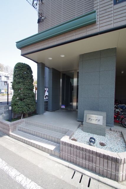 エントランス　★お問い合わせはタウンハウジング町田店まで★
