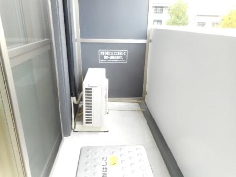 バルコニー　ベランダ