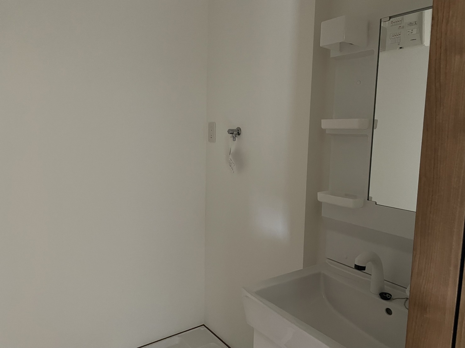 MARUHATHI HEIGHTS 104の内装写真