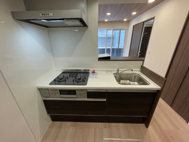 キッチン　同タイプ参考写真
