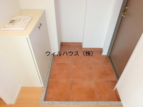 玄関　シューズボックスあり！