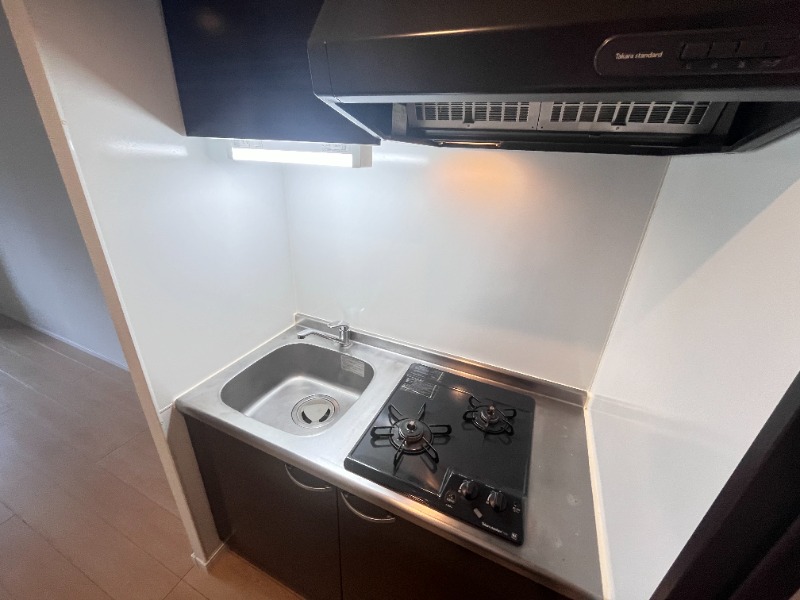 キッチン　同物件別部屋写真