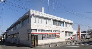 郵便局　川尻郵便局（郵便局）まで499m