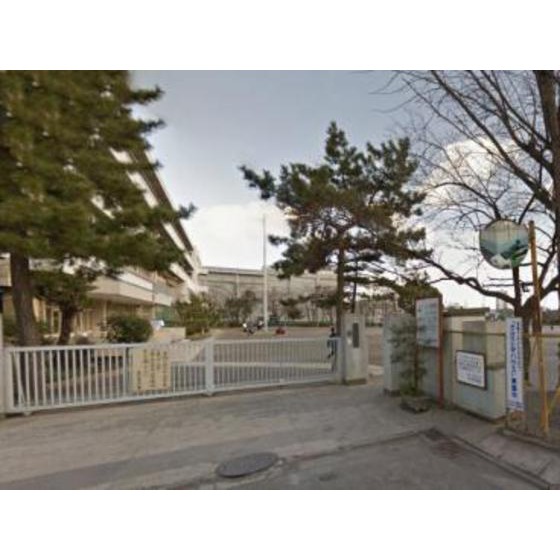 中学校　東久留米市立大門中学校（中学校）まで1050m