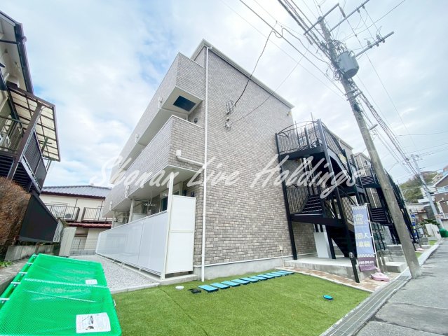 建物外観　人気の角部屋♪設備充実新築アパート♪
