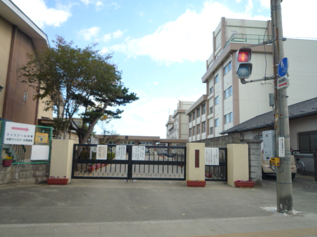 小学校　仙台市立沖野小学校（小学校）まで590m