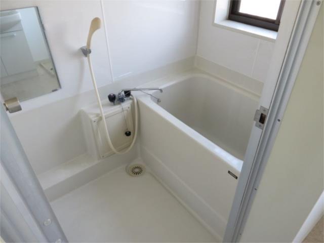 バス・シャワールーム　※他部屋参考写真