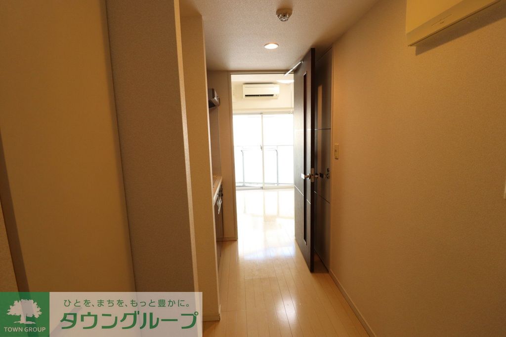 玄関　お部屋探しはタウンハウジングへ♪