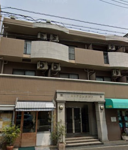 建物外観　外観は落ち着いています