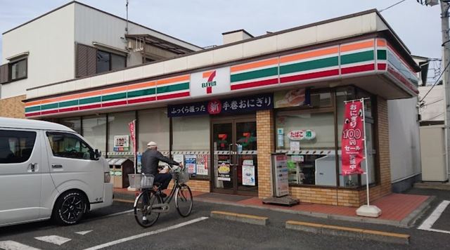 コンビニ　セブンイレブン葛飾東新小岩7丁目店（コンビニ）まで435m