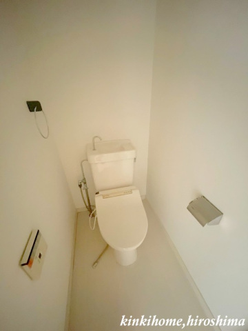 トイレ　写真は別のお部屋です。※現況を優先