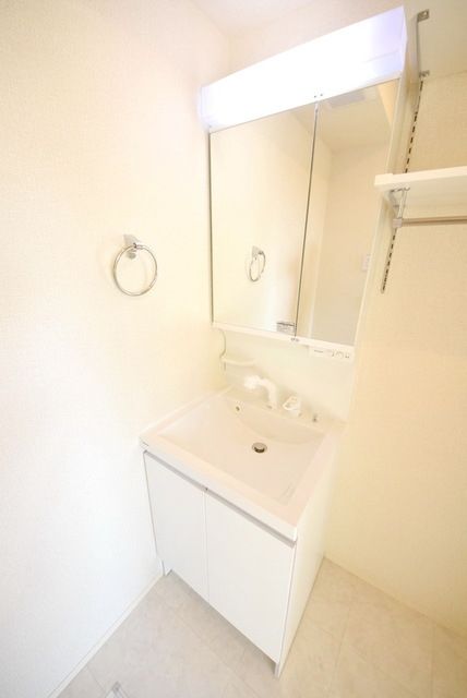 洗面設備　忙しい朝でも嬉しい独立洗面台