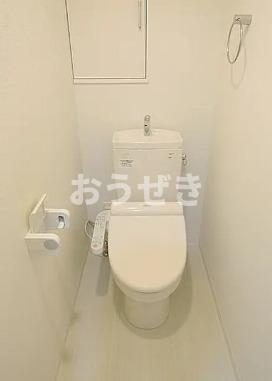 トイレ　※同仕様参考写真