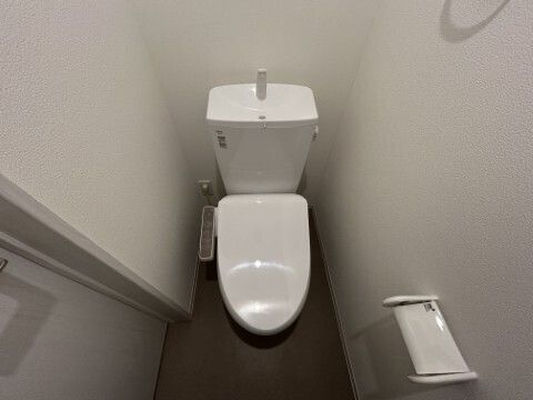 トイレ　※同一仕様写真