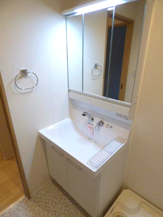 洗面設備　同仕様