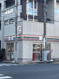 コンビニ　セブンイレブン江東西大島駅西店（コンビニ）まで239m