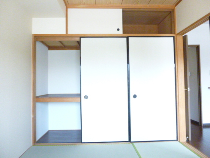 収納　※写真は別室、参考写真です。