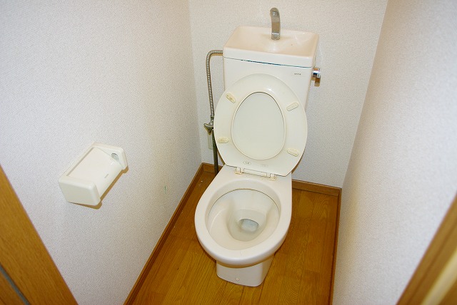 トイレ　シンプルで使いやすいトイレです