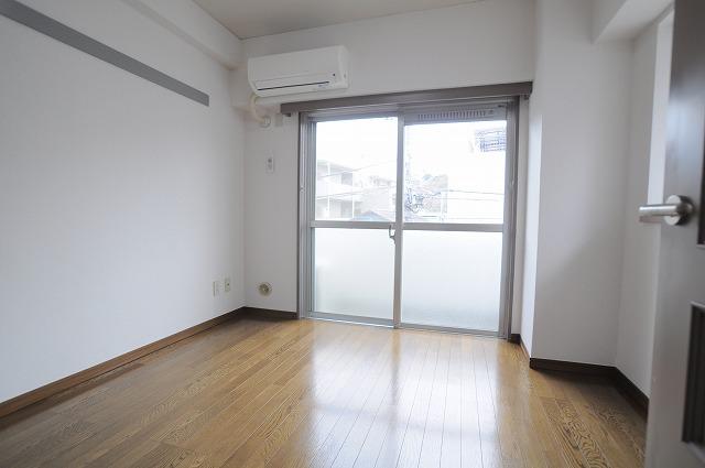 居室・リビング　※別部屋参考写真