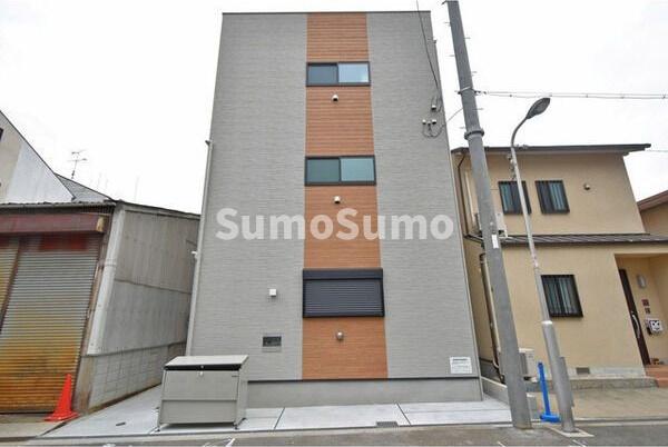 建物外観　落ち着いた雰囲気の外観です