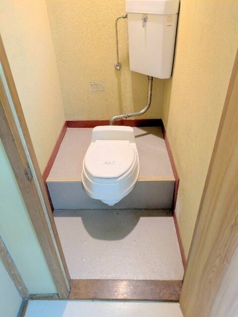 トイレ　※別の部屋です