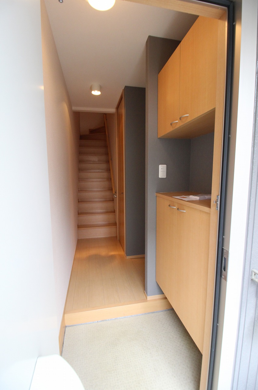 玄関　別の部屋の写真です