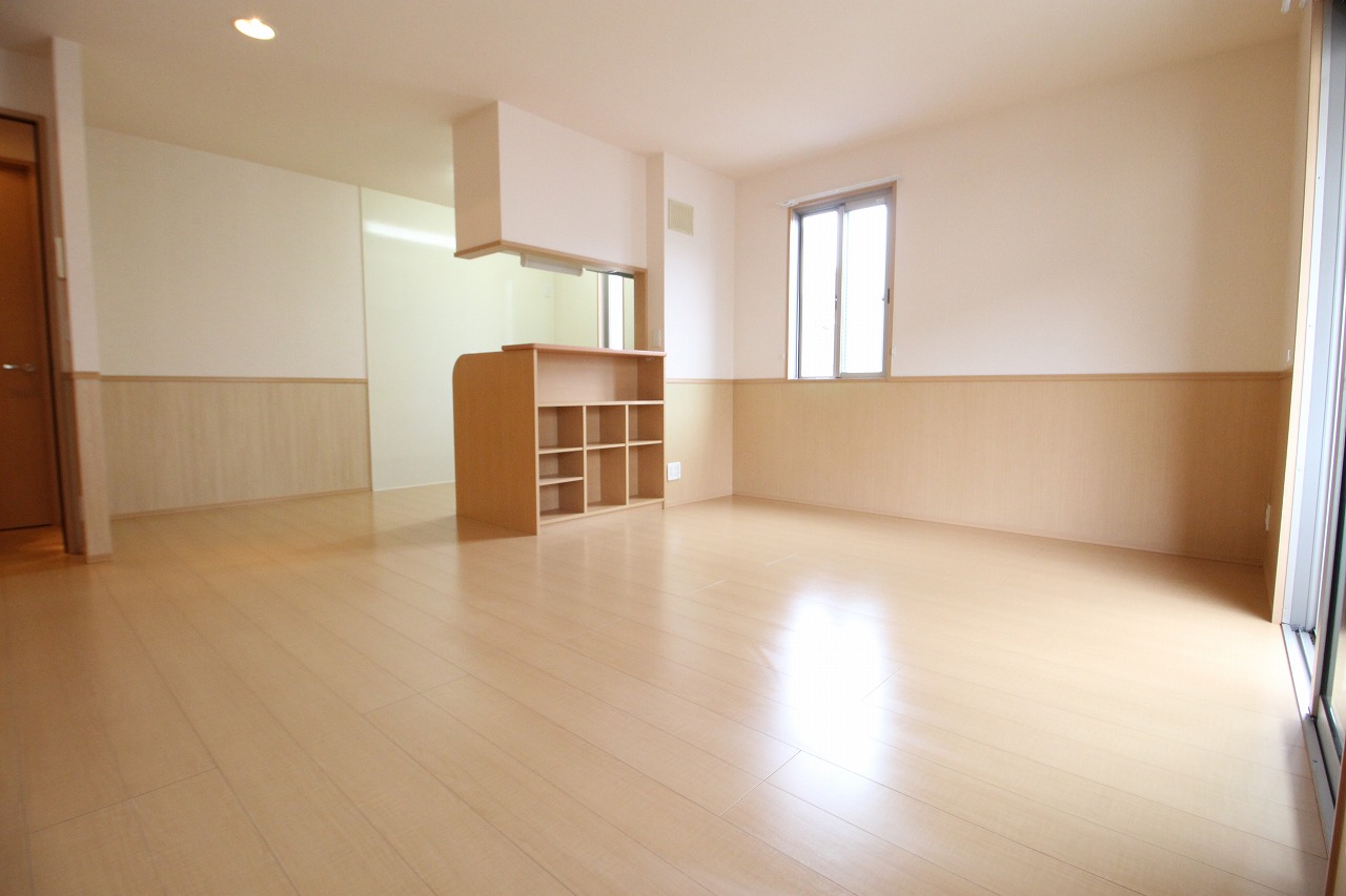 居室・リビング　別の部屋の写真です