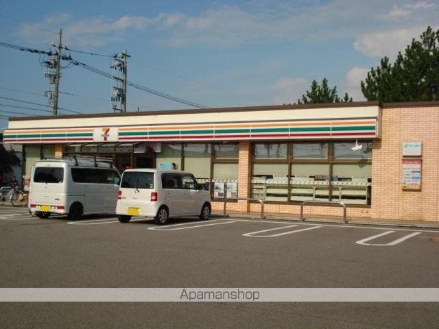 その他　セブンイレブン富山向新庄５丁目店（その他）まで459m