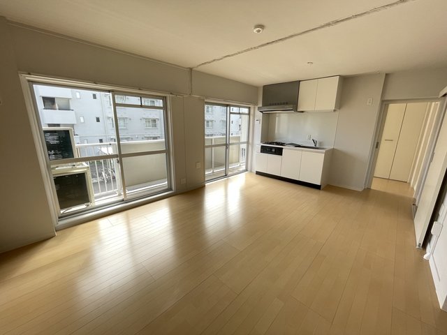 居室・リビング　他号室（参考写真）
