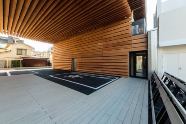 エントランス　建物の内部です