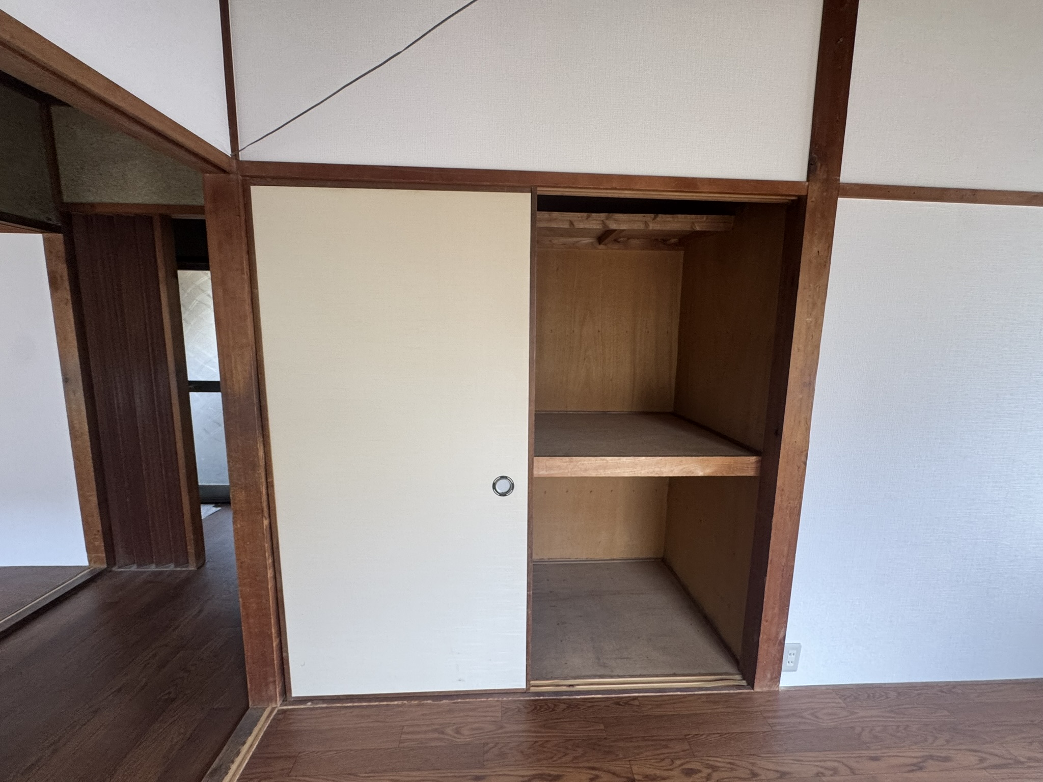 大島山下住宅の内装写真
