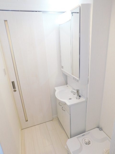 洗面設備　※他部屋参考写真