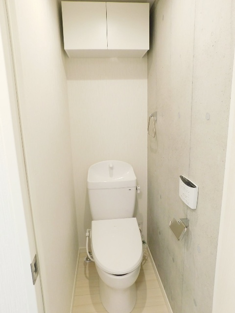 トイレ　※他部屋参考写真