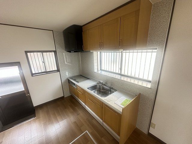 たつの市御津町苅屋戸建のキッチン写真