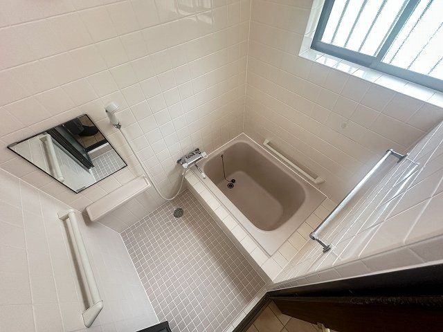 たつの市御津町苅屋戸建の風呂写真