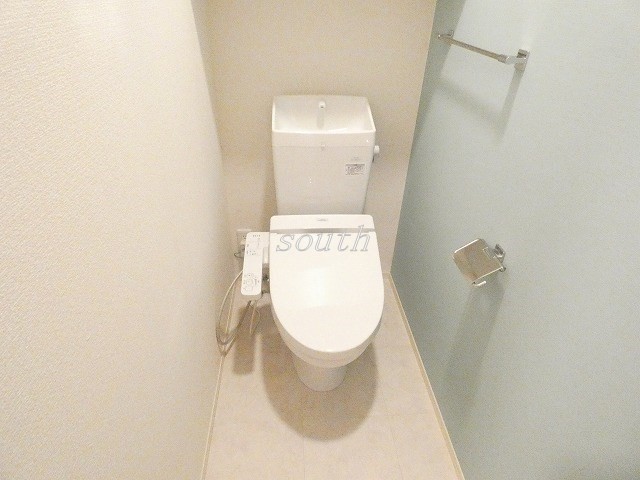 トイレ　ウォシュレット付きのトイレ