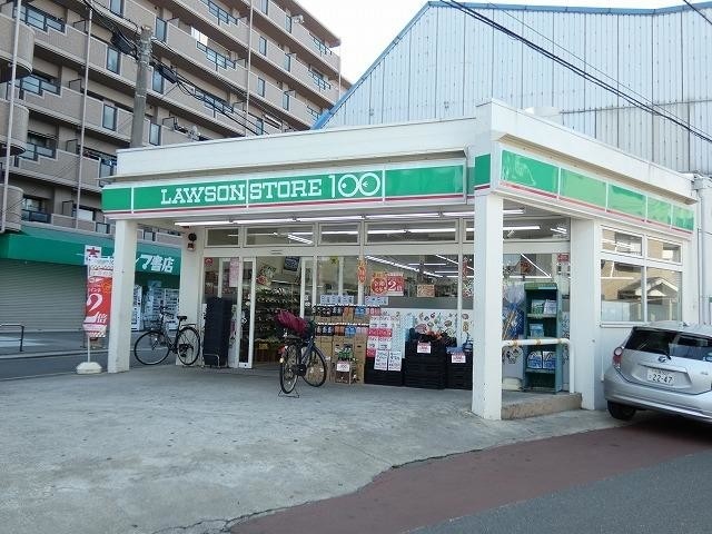 コンビニ　ローソンストア100（コンビニ）まで765m