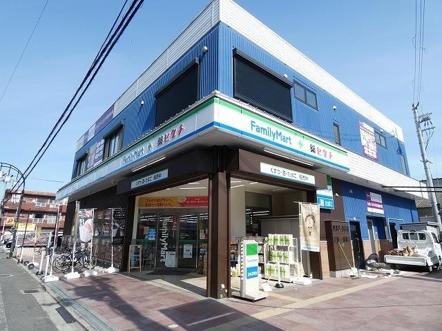 コンビニ　ファミリーマート・ヒグチ（コンビニ）まで808m