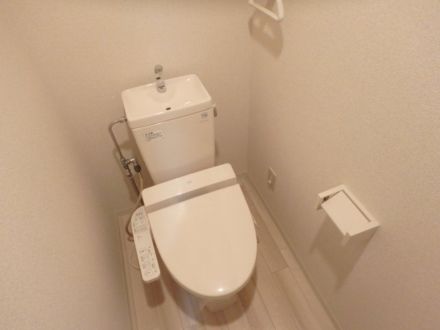 トイレ　ウォシュレット付きトイレ