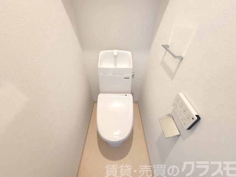 トイレ　ウォシュレット＆ウォームレット