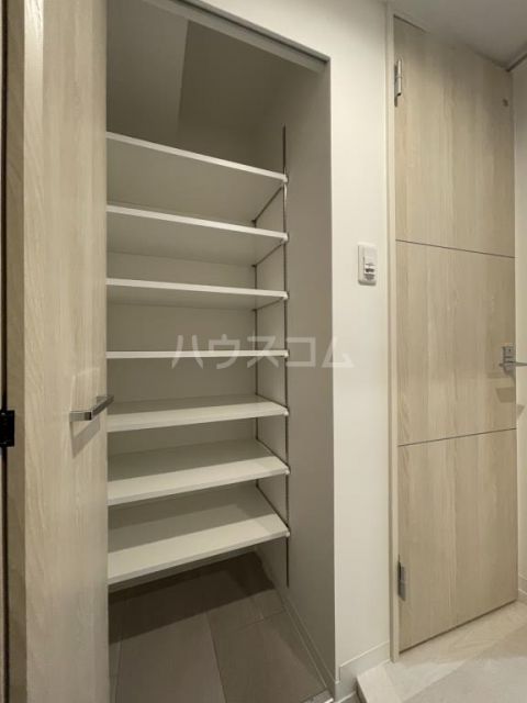 収納