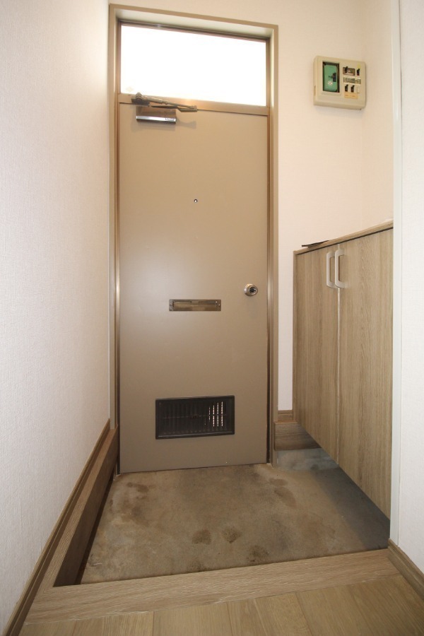 玄関　玄関