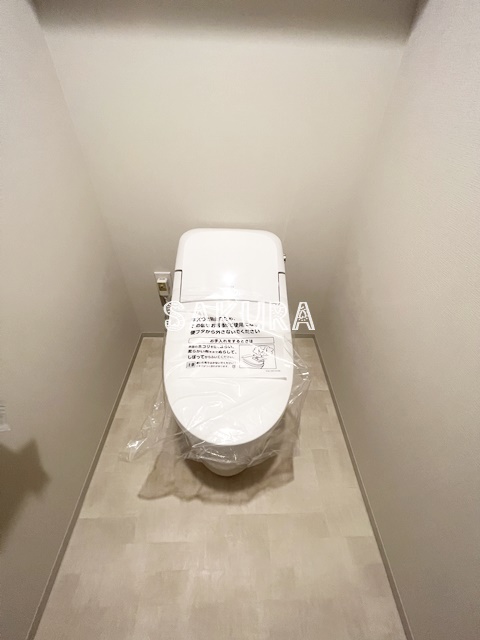 トイレ　落ち着いた色調のトイレです♪