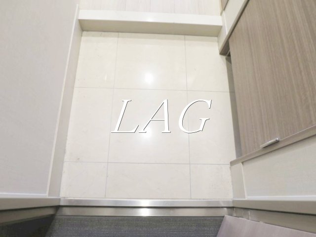 玄関　玄関です。