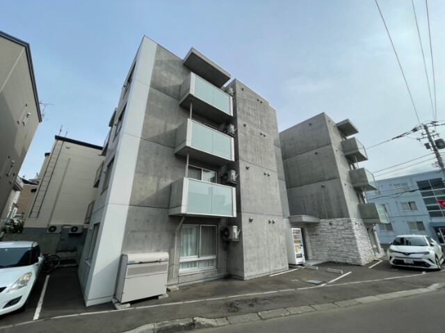 建物外観　札幌市東区北１１条東「ブランカッセＮ１１」